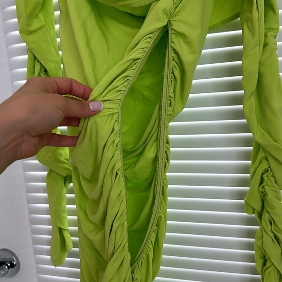 Asymmetric dress (Mugler x HM) - Picture 9 of 11